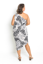 Load image into Gallery viewer, Ess Dress Mid - Safari