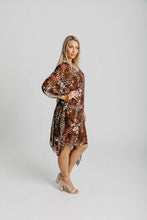 Load image into Gallery viewer, Kira - Chocolate