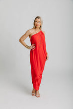 Load image into Gallery viewer, Ess Dress Long - Red
